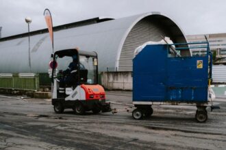 Remorque polyvalente pour transport de moto et matériel de bricolage