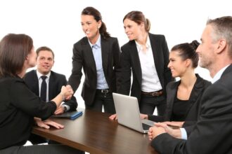 Accompagnement professionnel pour optimiser les transactions d'entreprise