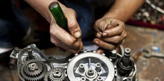 Comment trouver des pièces de moto d’origine