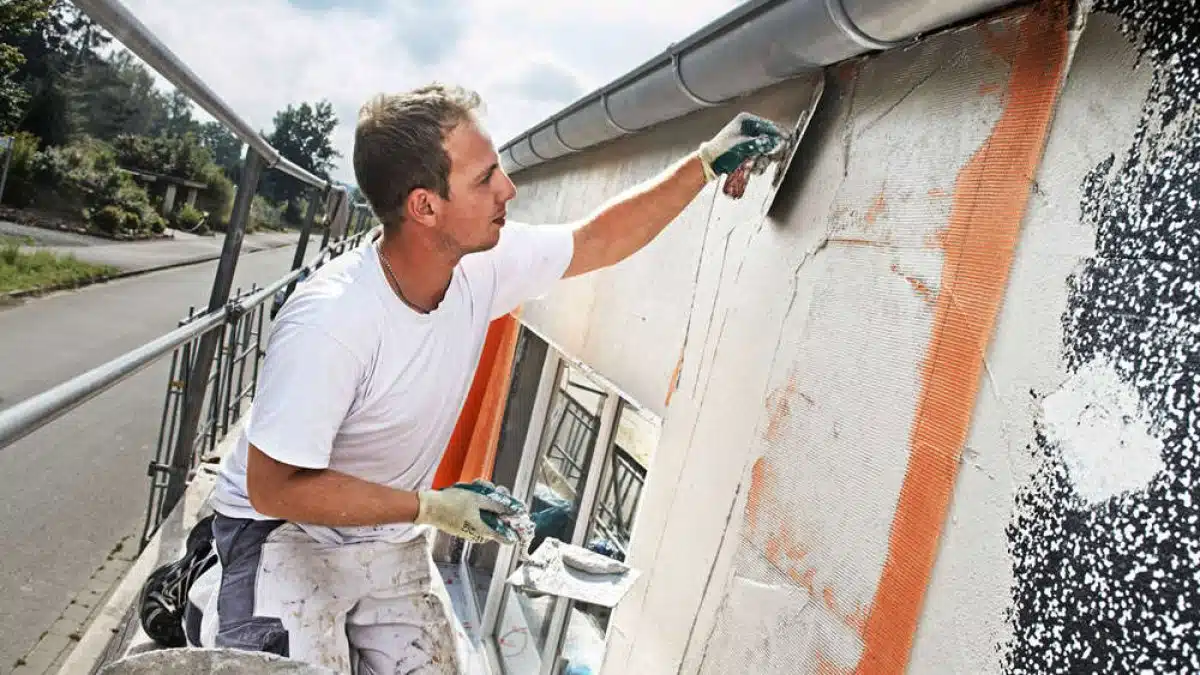 Le rôle d'un façadier dans la restauration de votre maison dans l'Aisne