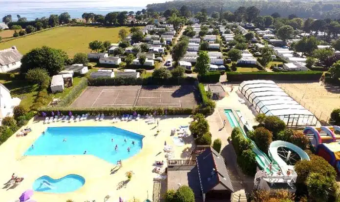 Les raisons de faire un camping en Bretagne au bord de la mer