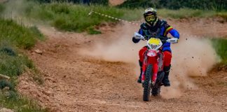 Moto cross