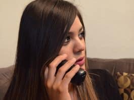 Achat de vêtements en ligne : deux méthodes pour contacter un service client