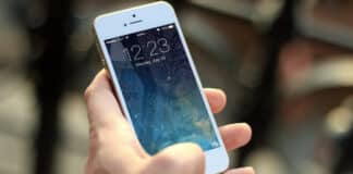 Des smartphones améliorent la qualité de vie et l'autonomie des seniors
