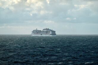 Croisière relaxante avec vue sur l'océan et activités à bord
