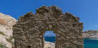 Porte sur le GR20 en Corse