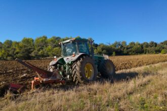 La charrue et ses pièces détachées : des éléments précieux pour le labourage des champs