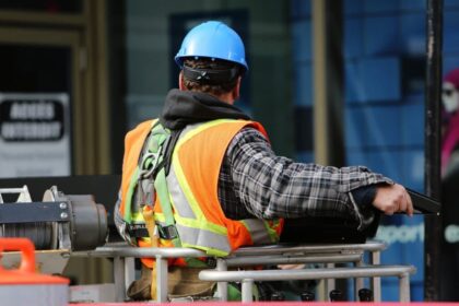 L'importance de la location de matériel de manutention chez un spécialiste