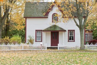Réseau immobilier facilitant l'achat et la vente de biens en France