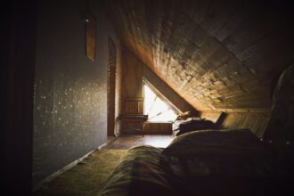 Conseils pour réussir l'isolation des combles dans un habitat